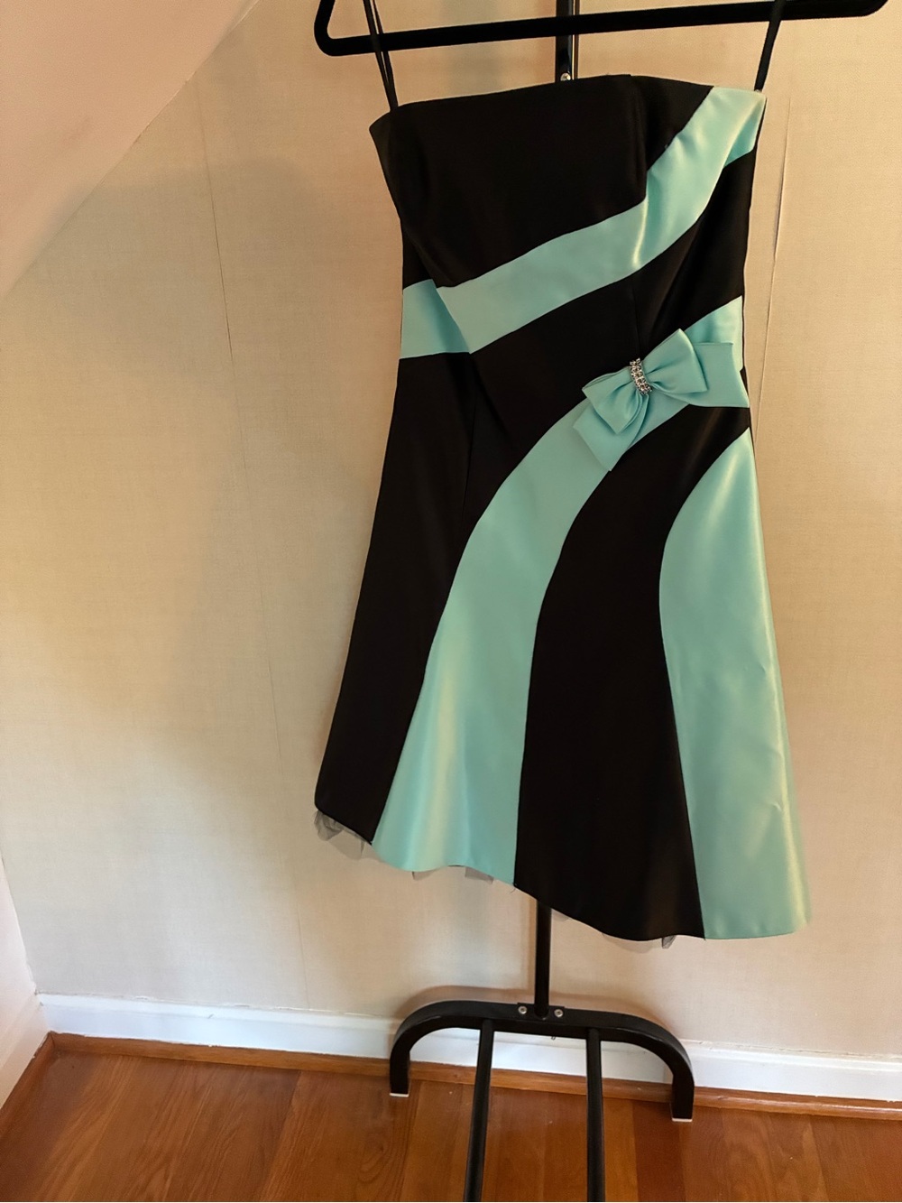Jessica McClintock Black and Aqua Strapless Party Dress with Bow - juniors 3
